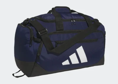 JJ7773 Defender Small Duffel Navy-Blk.