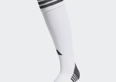 KB7163 Adi 26 Wt.-Blk. Soccer Socks